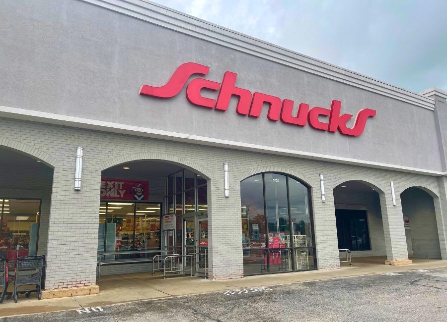 Schnucks storefront in Belleville West