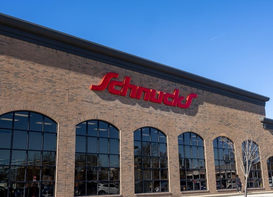 Schnucks storefront in Mason