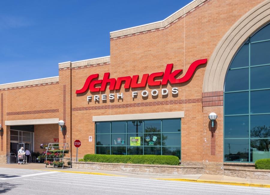 Schnucks storefront in Richardson Road