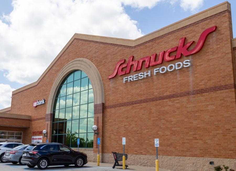 Schnucks storefront in Lake Saint Louis