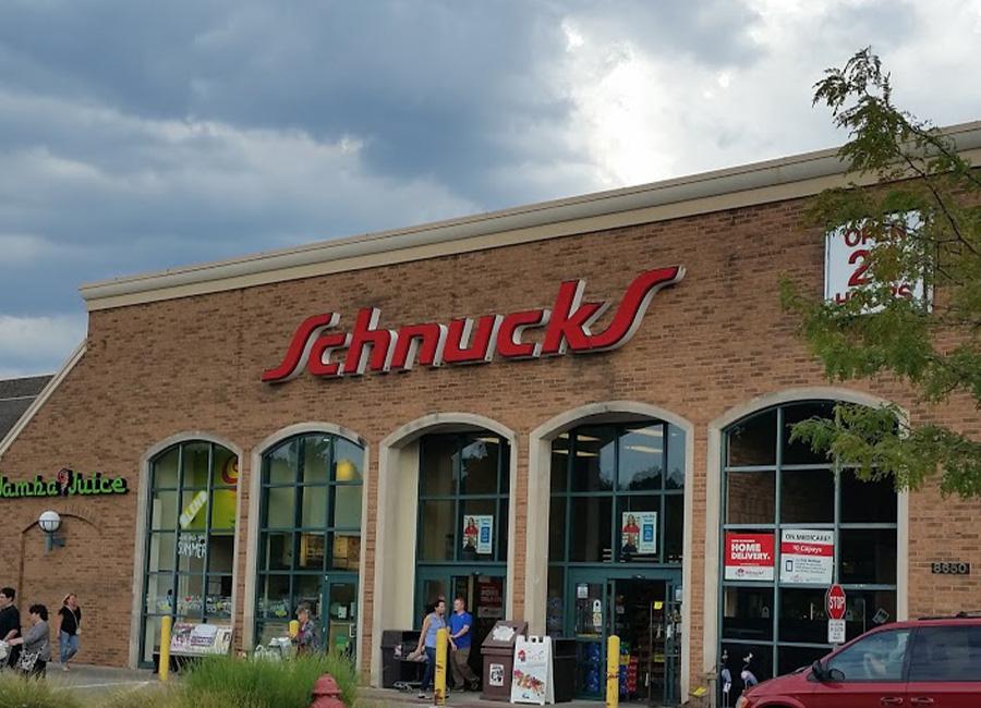 Schnucks storefront in Webster Groves
