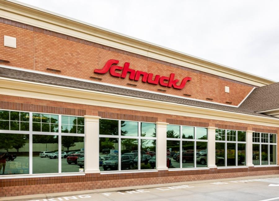 Schnucks storefront in Kehrs Mill