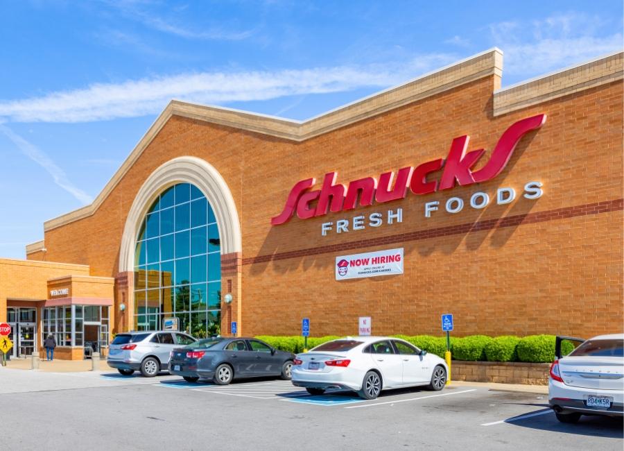 Schnucks storefront in Bridgeton