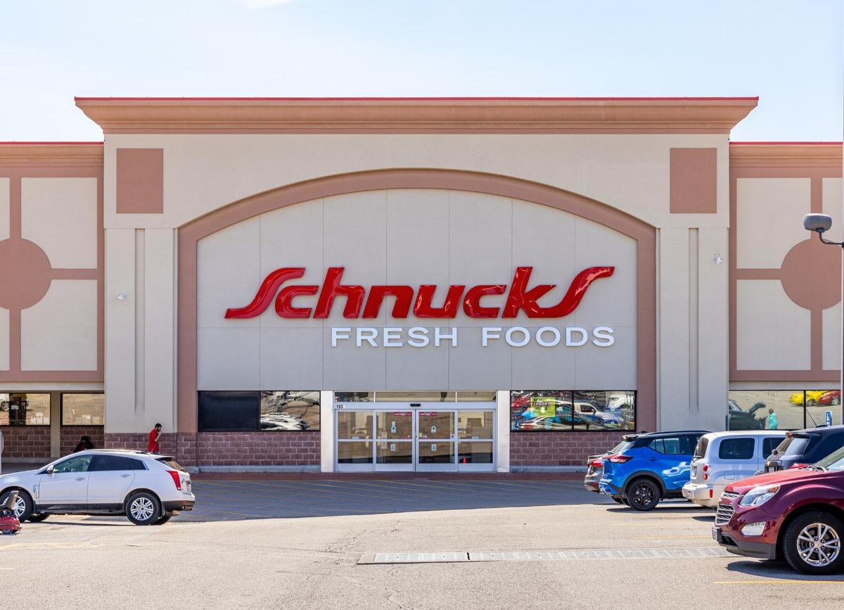 Lemay store exterior