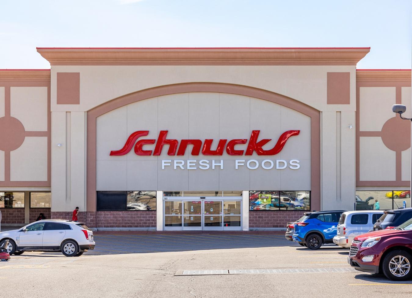 Schnucks storefront in Lemay