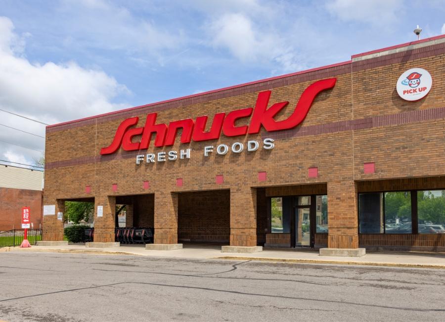 Lindell store exterior