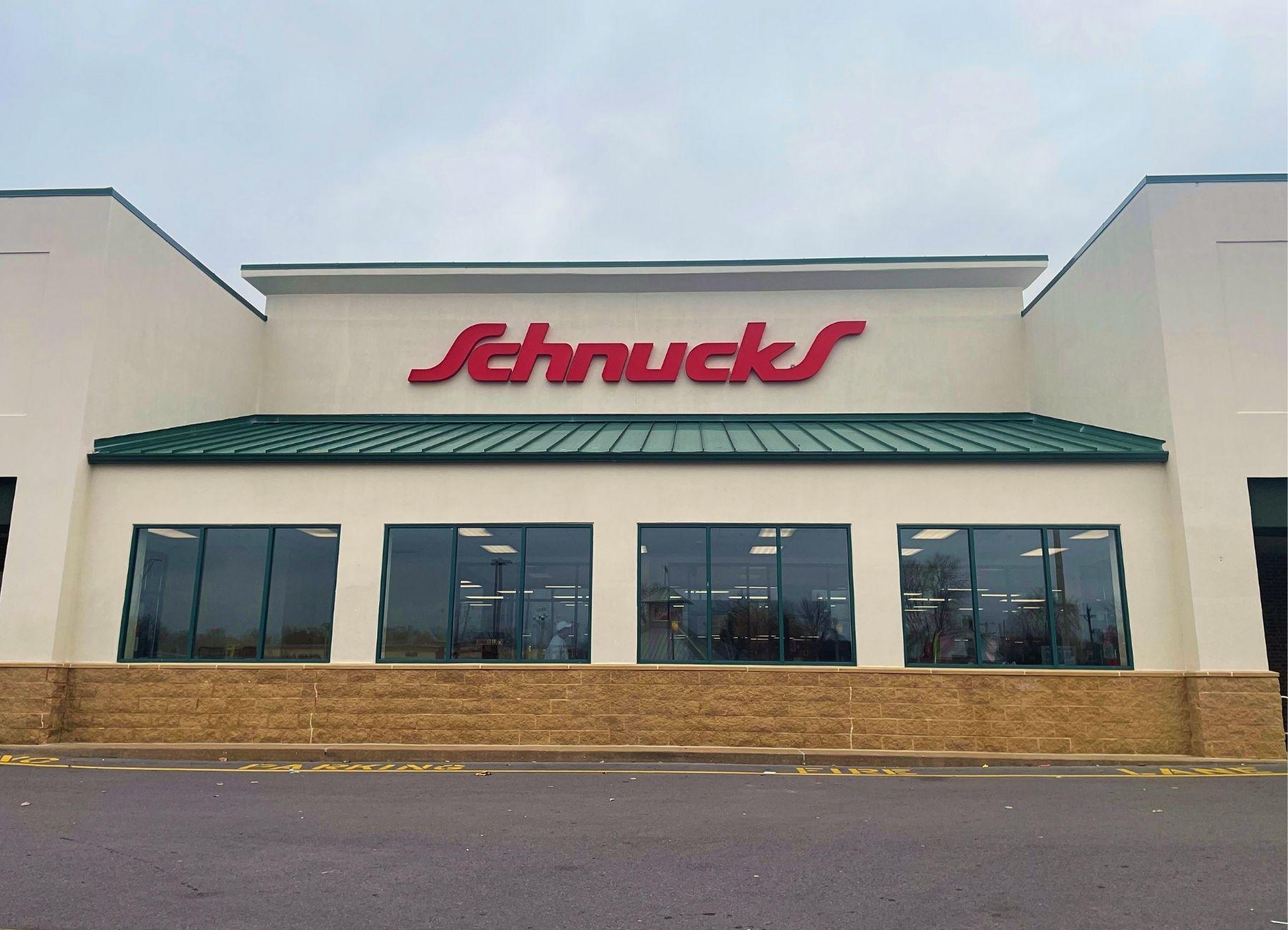 Schnucks storefront in Gravois