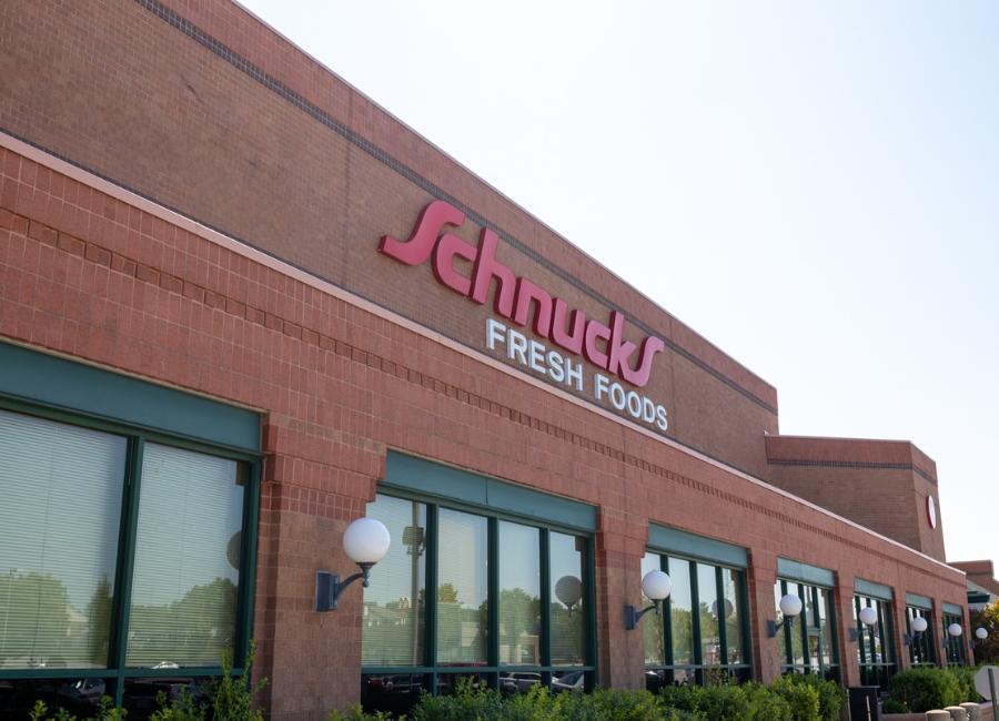 Schnucks storefront in Zumbehl