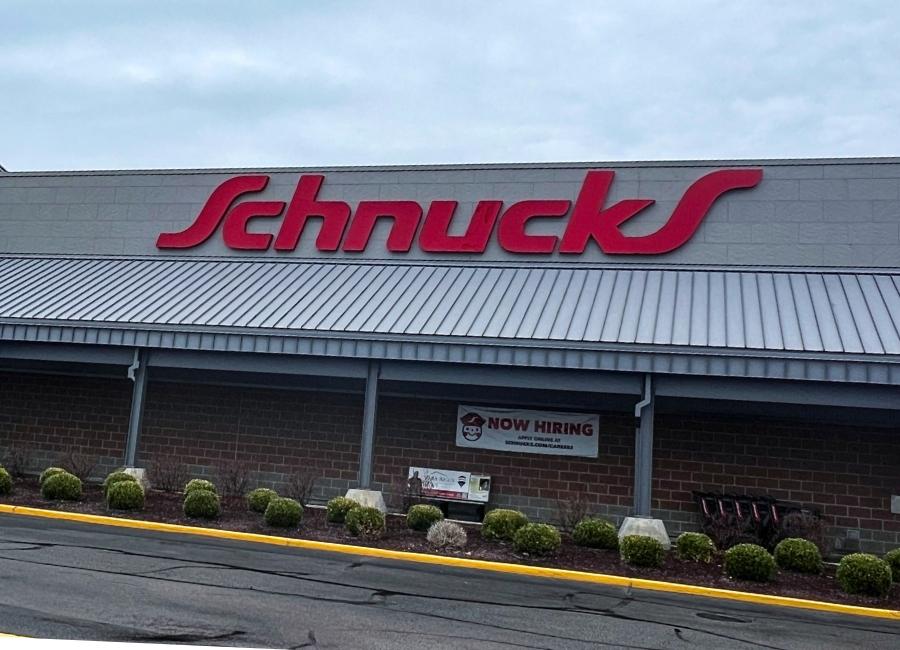 Schnucks storefront in Edwardsville
