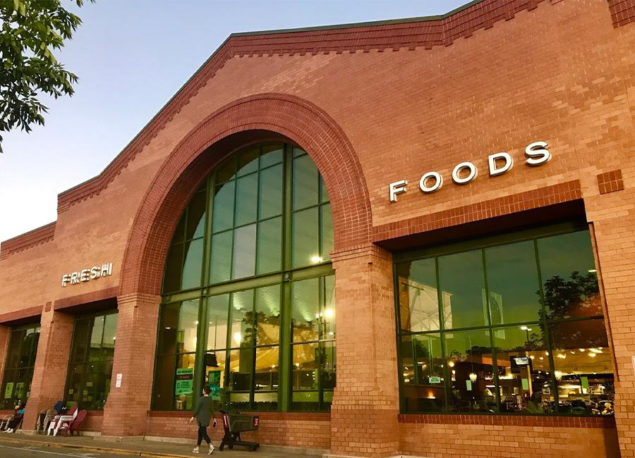 Schnucks storefront in Richmond Center