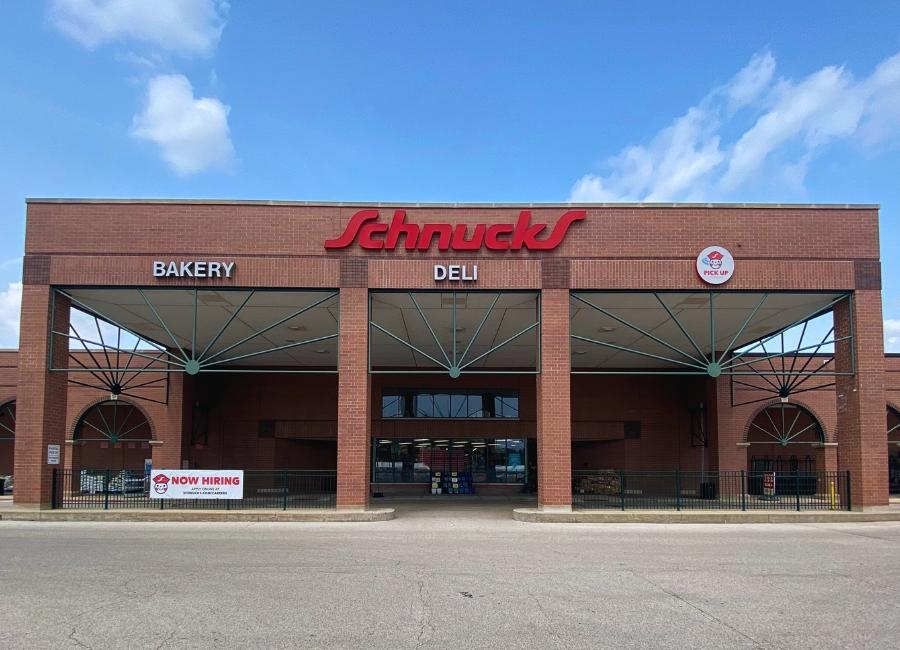 Schnucks storefront in Roscoe